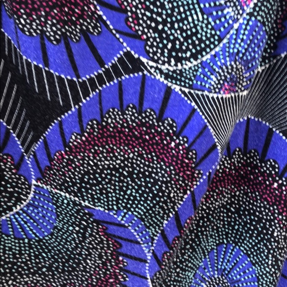 Flounce Tunic - Picture 3 of 4